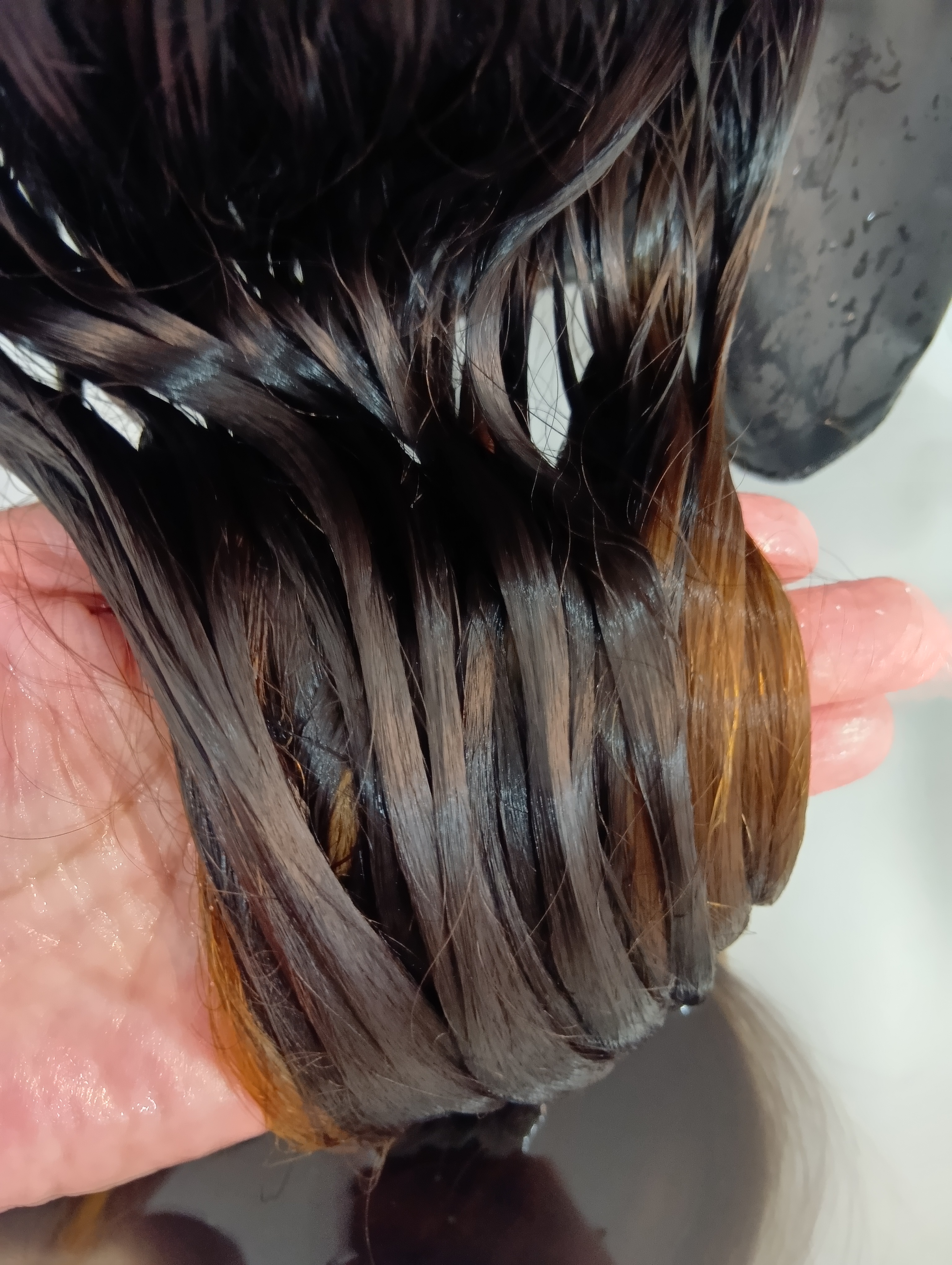 カット＋プチ泡スパ、マイクロナノバブルケア＋３ステップトリートメントお持ち帰り付きの画像