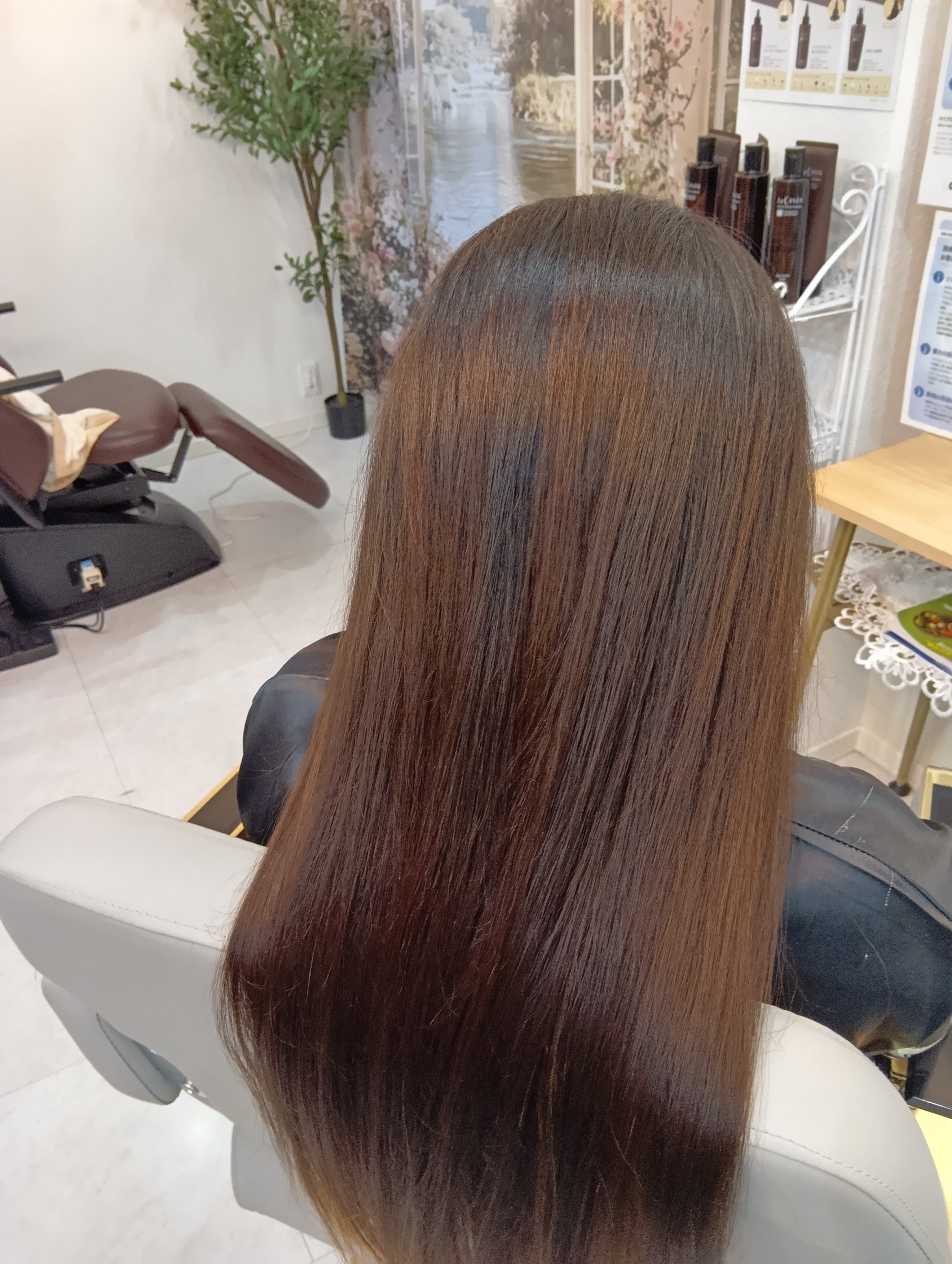 カット＋艶カラー＋プチ泡スパ、マイクロナノバブルケア＋トリートメントの画像